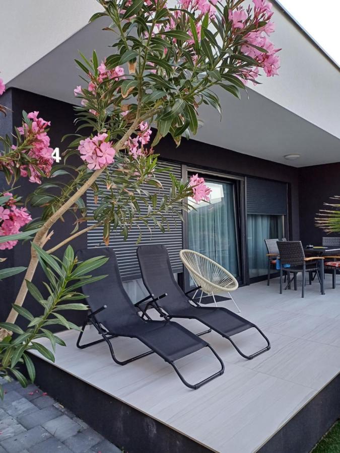 Villa Tome Vir Exterior photo